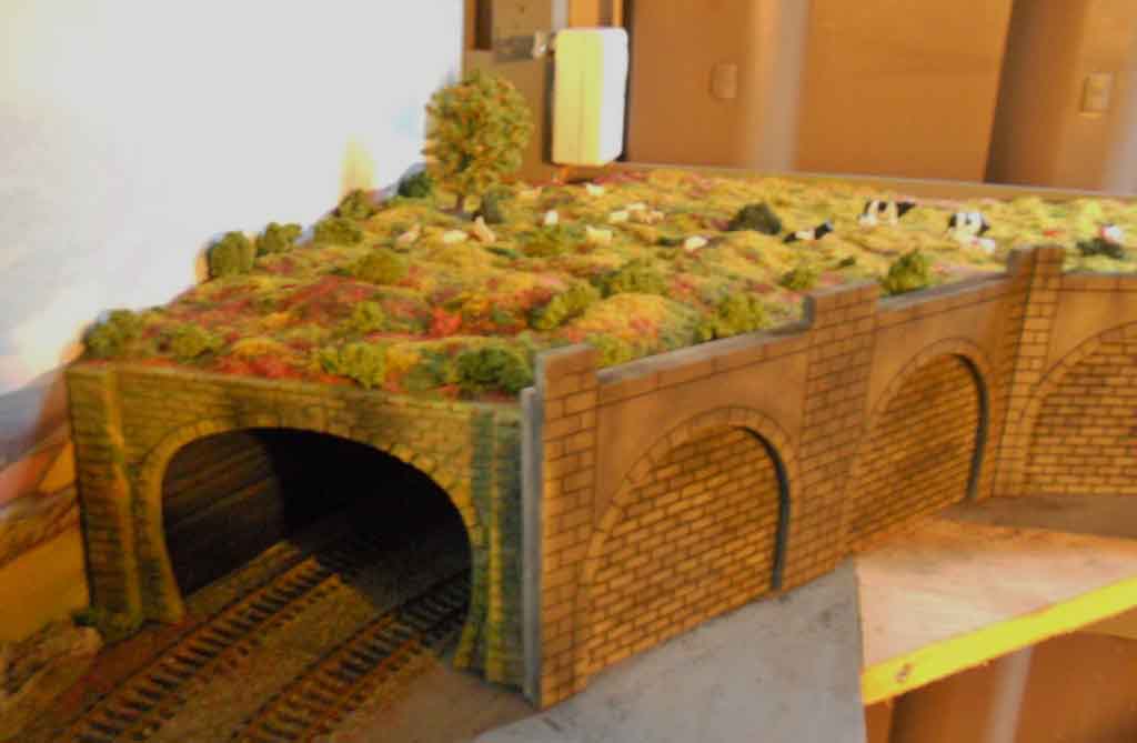corner tunnel model railroad