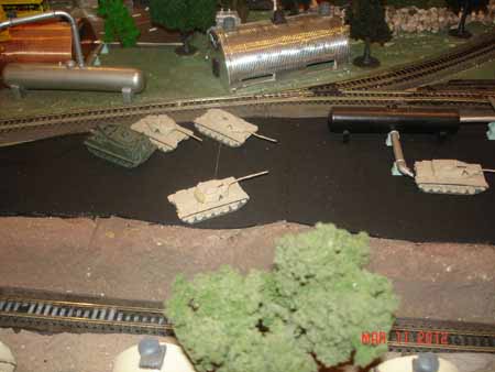 model railroad tanks