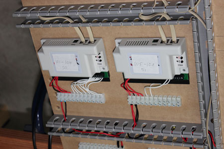 dcc bus wiring