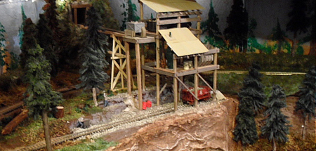 Bobs trains hill side mine
