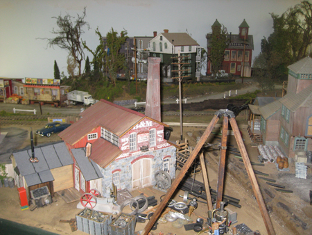 Weathering wood models O scale factory yard