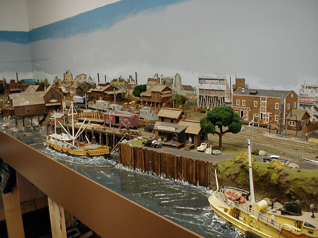 model railroad wharf