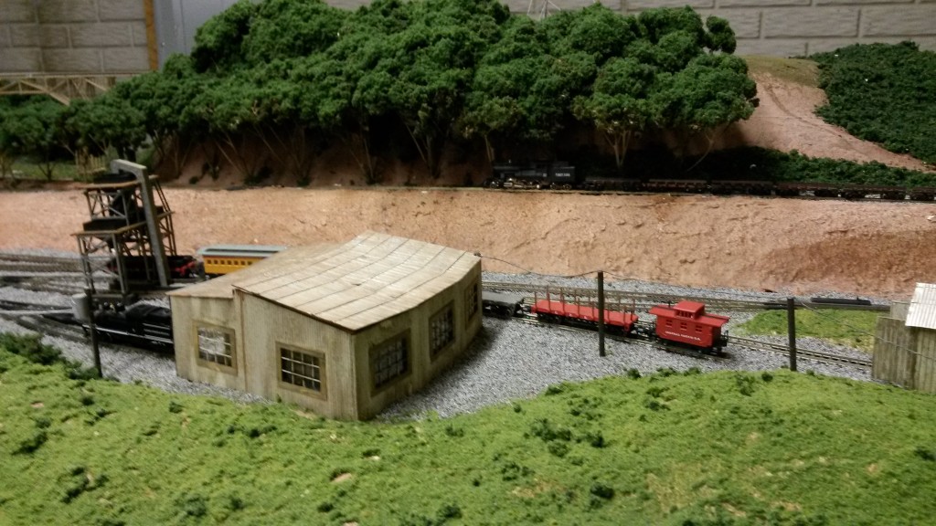 N scale engine shed
