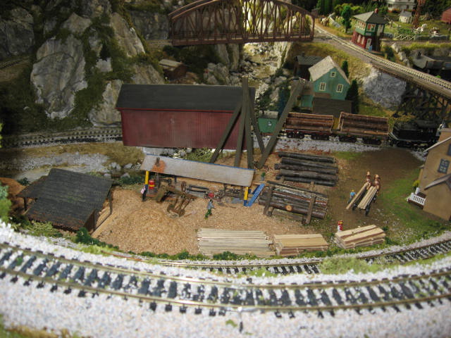 HO layout scale 4x8 logging timber