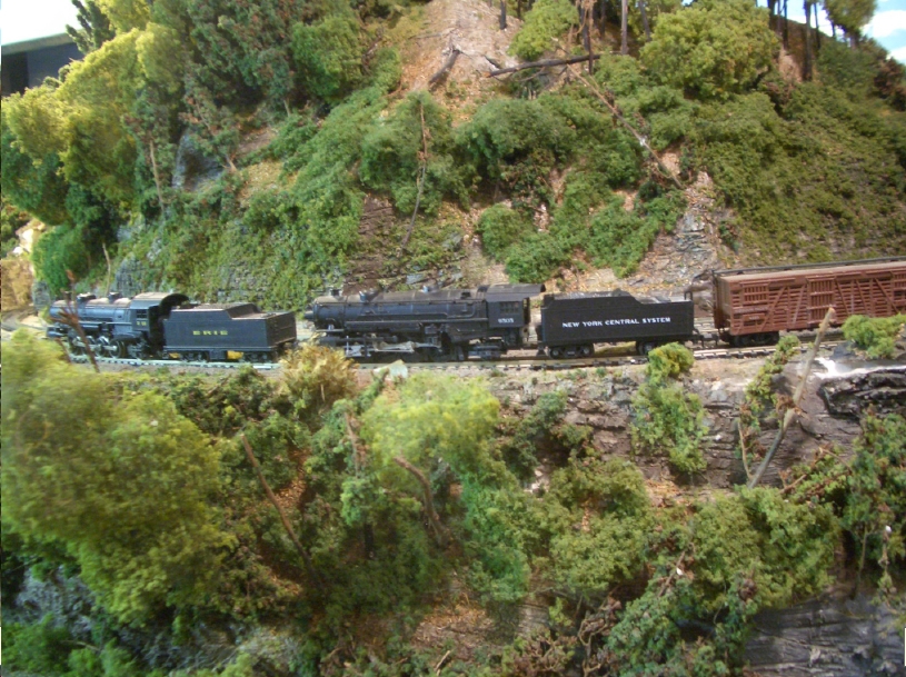 4 model train mountain descent