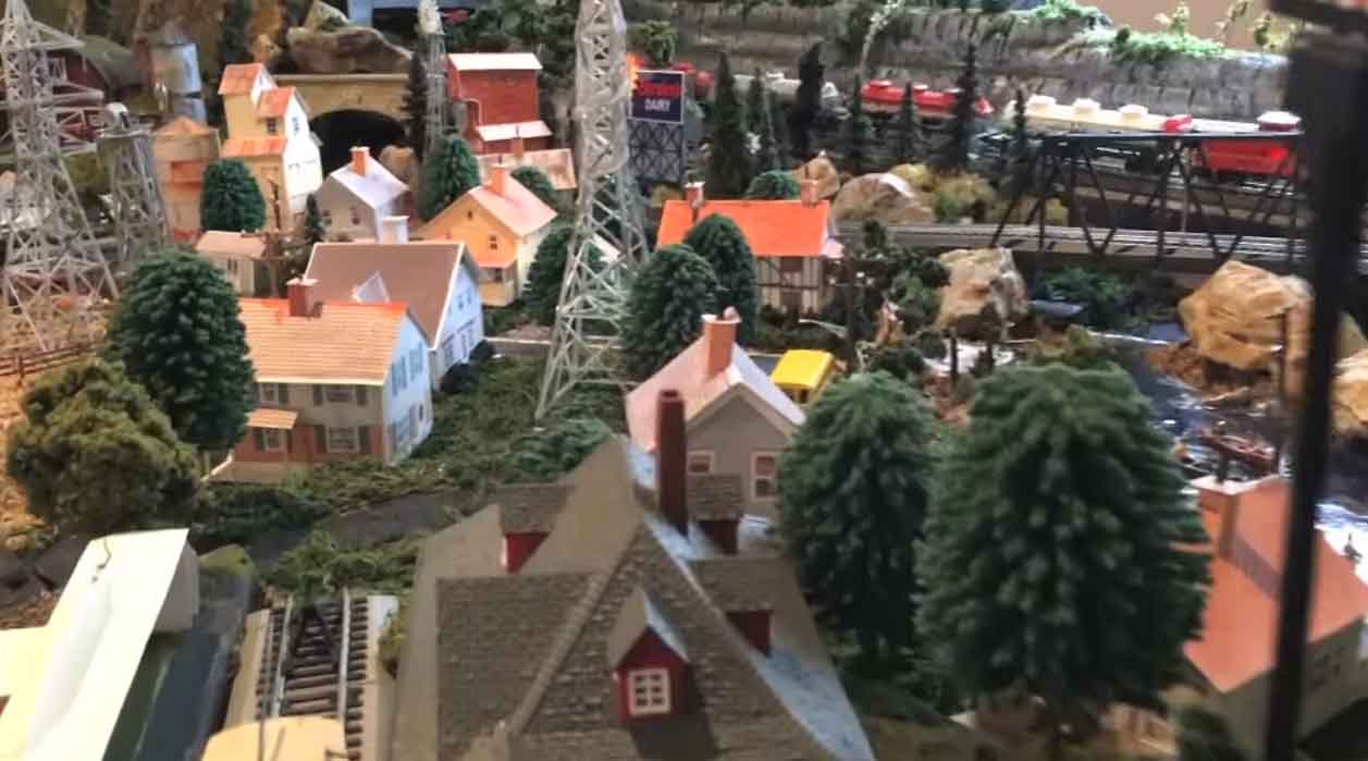 HO scale model railroad printable buildings
