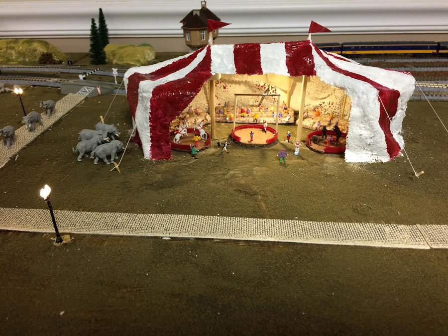 HO scale circus tents