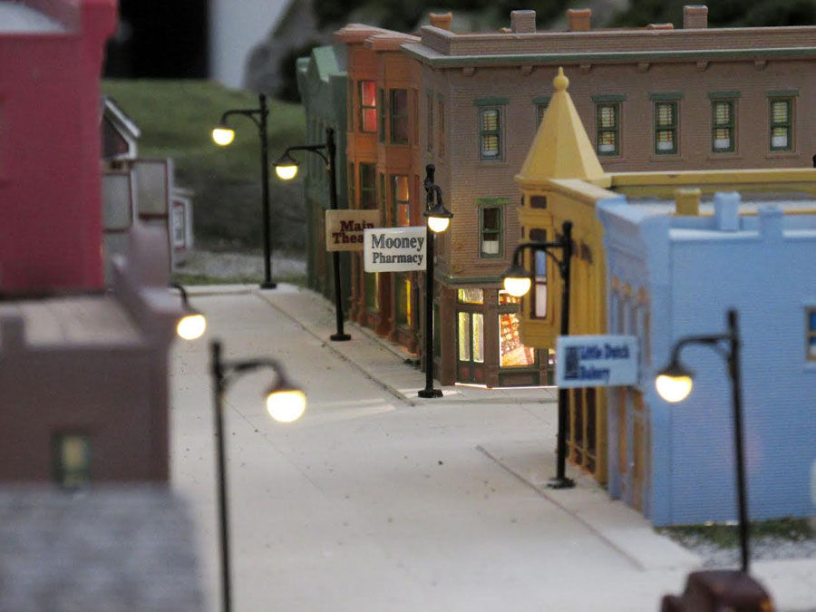 n scale logging town