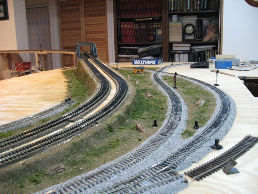 thumbnail interactive-video image 1 of Outland Models HO Scale Railroad Trolley Handcar Set – 1:87 Pre-built Resin Model 1 of 3