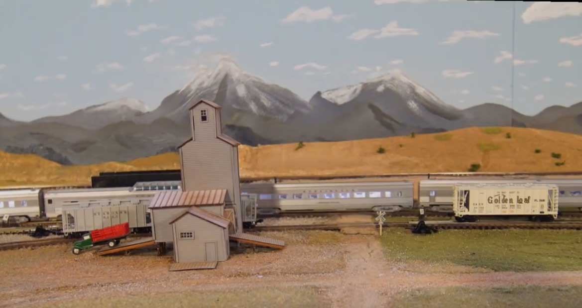 burlington model train