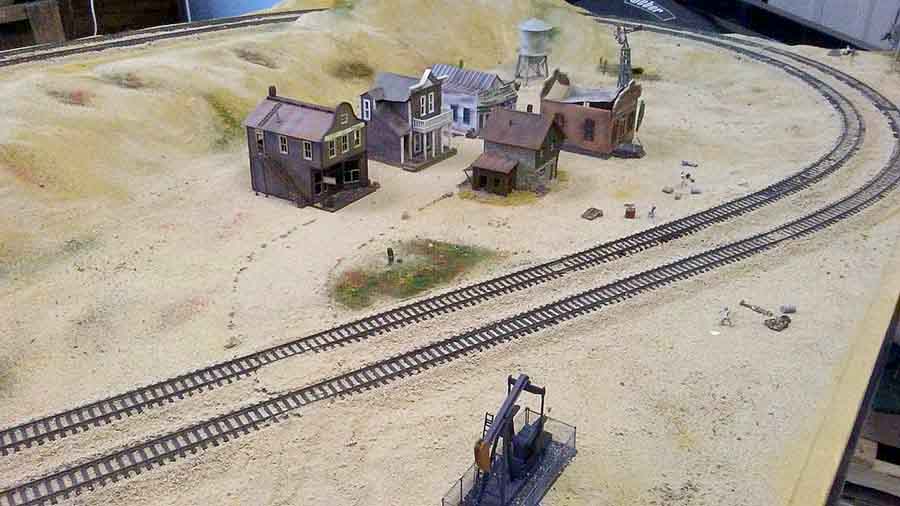 HO model railroad desert