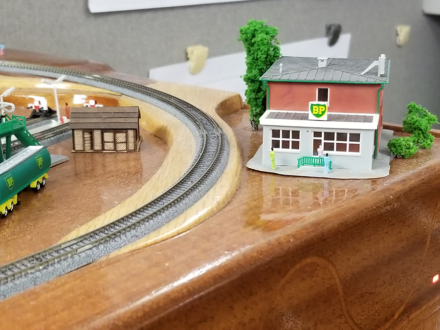 model railroad gas station