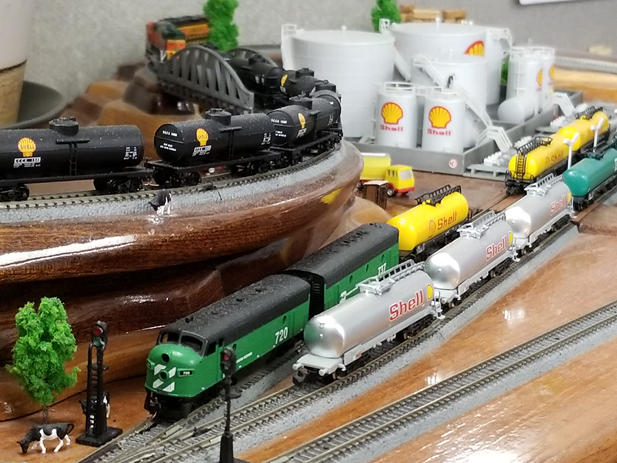 z scale freight