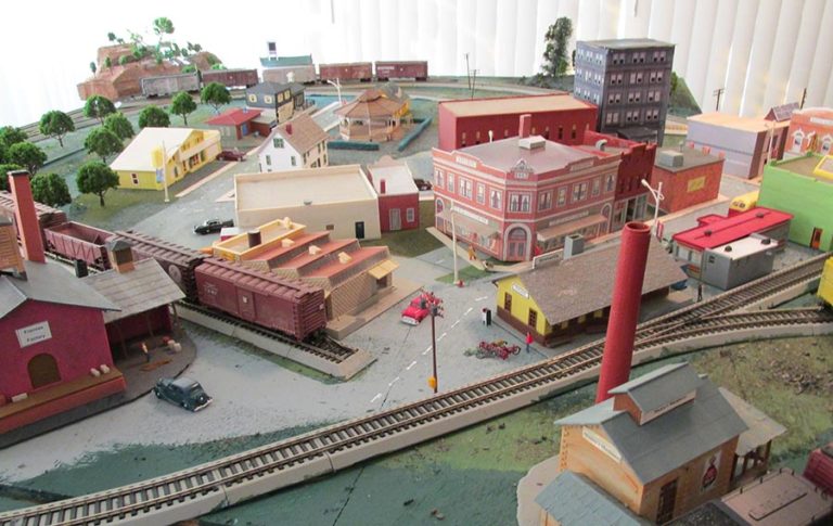 Model Railroad Ho Double Crossover - Lester's - Model Railroad Layouts 