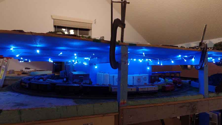 HO scale oil storage tanks night time