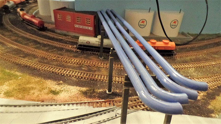 HO scale oil pipes