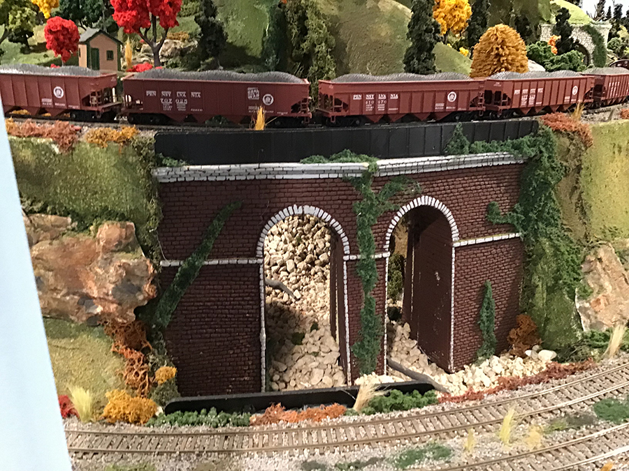 model railroad bridge