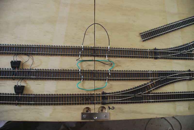 wiring join model train table