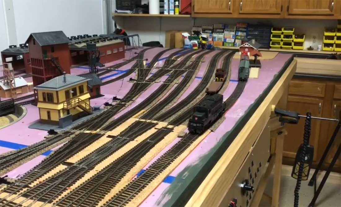 HO Scale track switching