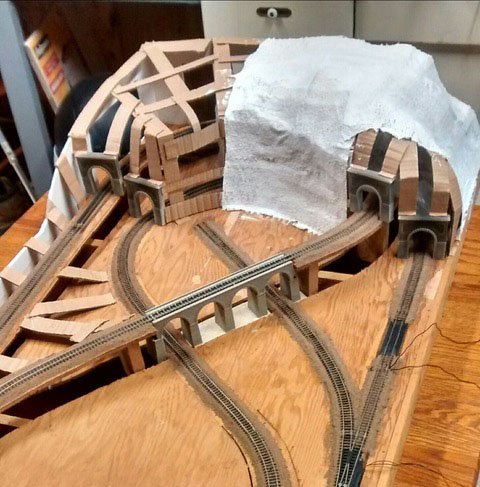 N scale 2x4 track plan with mountains
