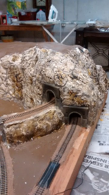 model train tunnel