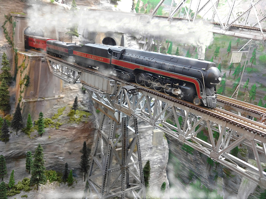 HO scale J class N&W steam locomotive