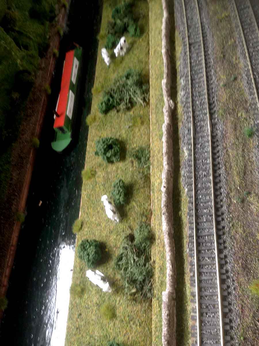 model train canal
