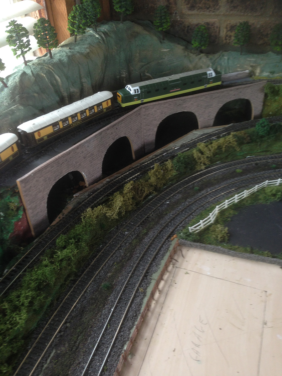 9ft x 7ft OO scale