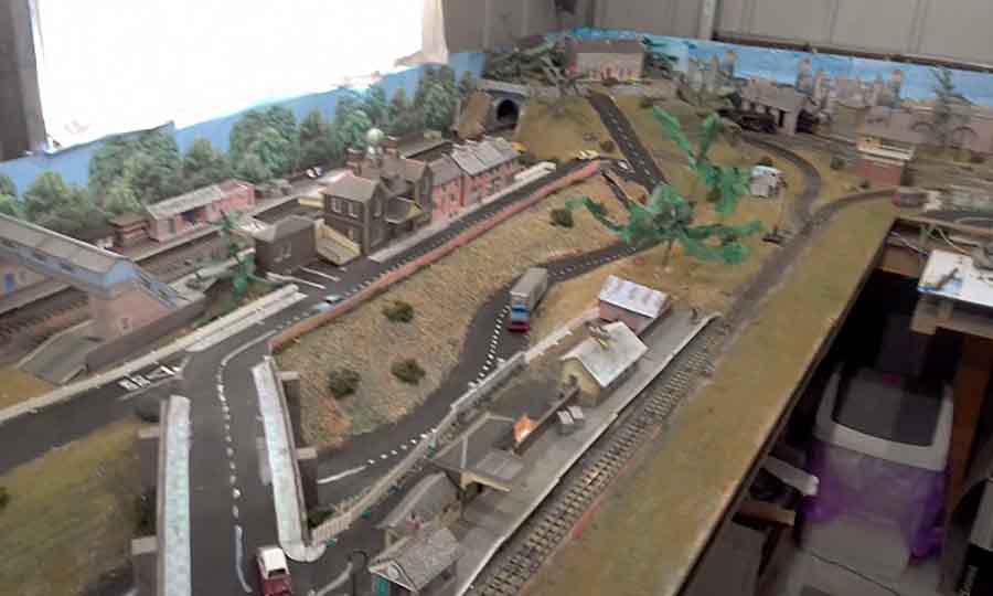 hornby dublo model railway