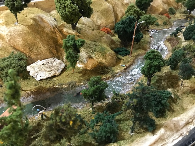 ho scale scenes creek