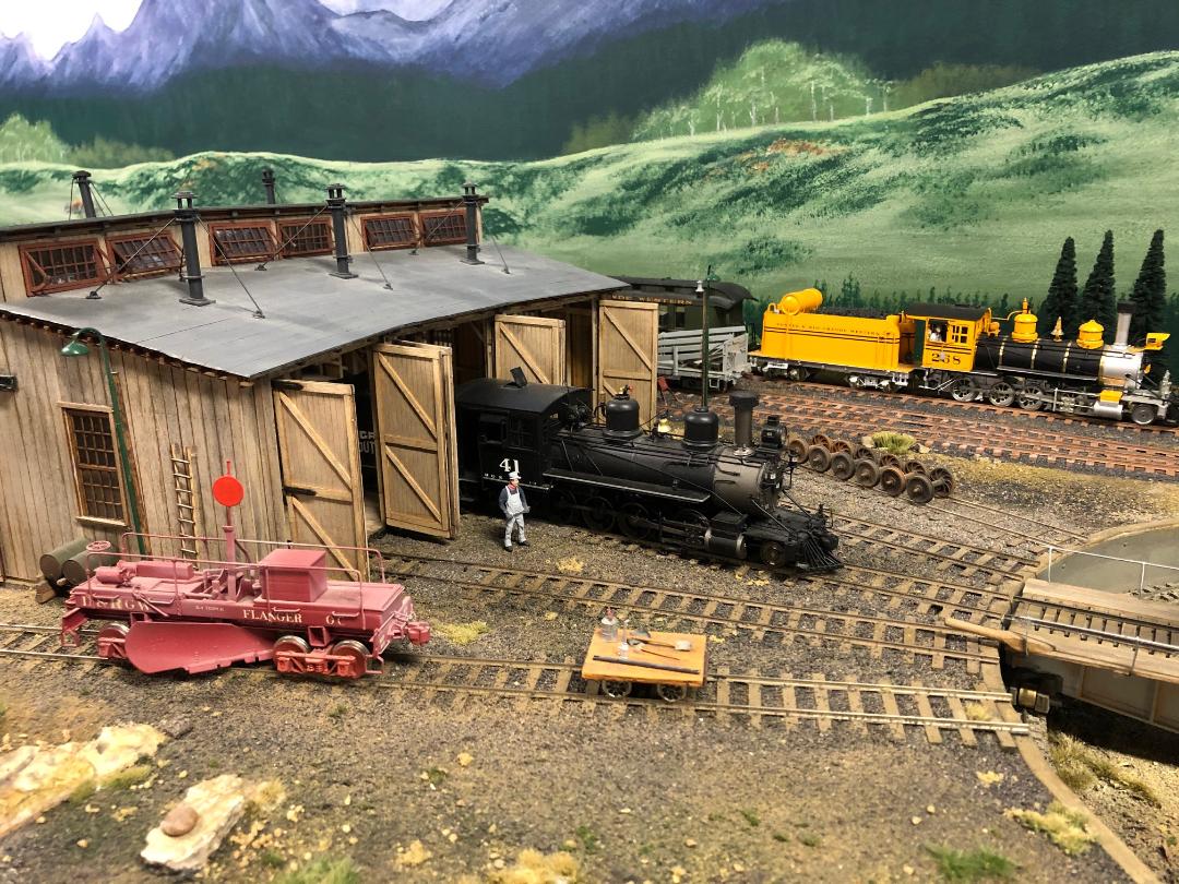 HO scale roundhouse