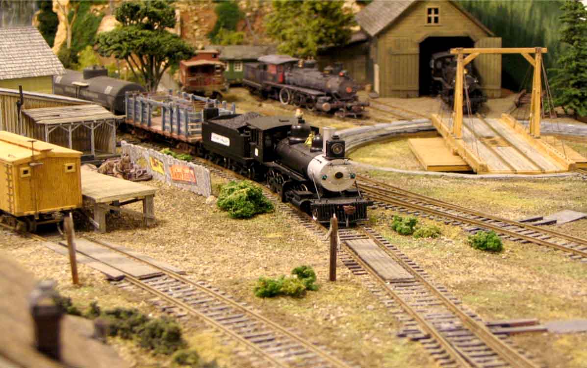 model train HO scale lumber