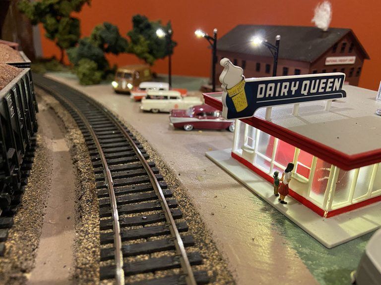 How to connect led strip lights to power supply Model railroad layouts plansModel railroad