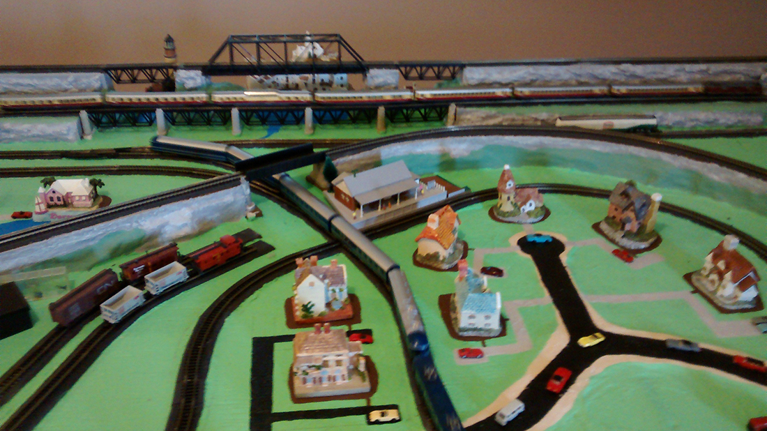N scale L shaped layout