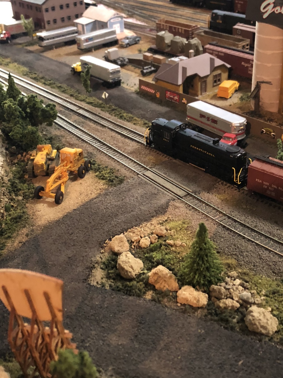 model railroad rock face