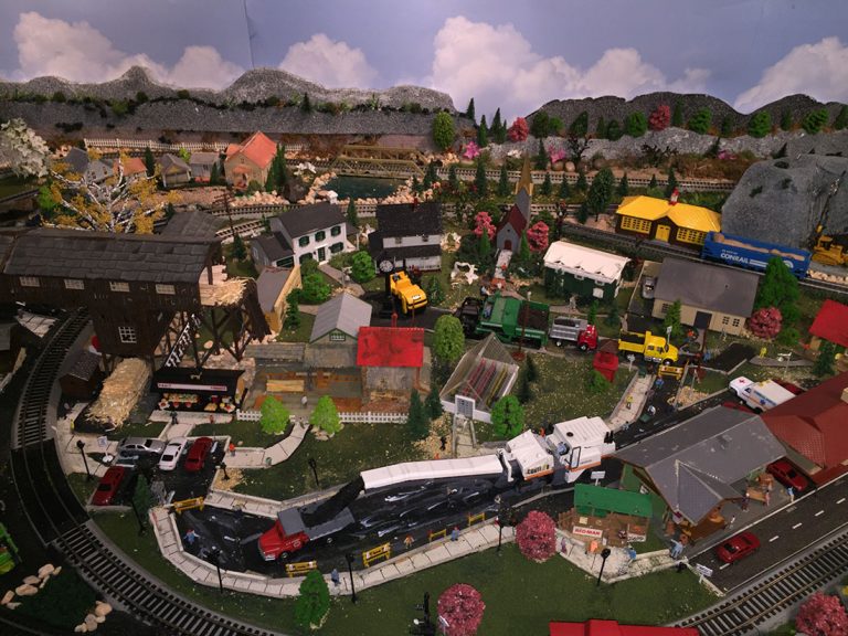 Where to donate model trains Model railroad layouts plansModel