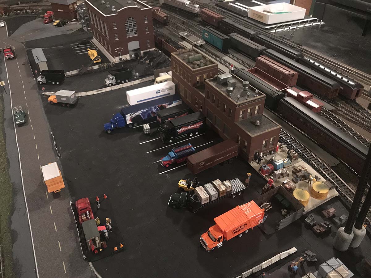 Model train yard layouts