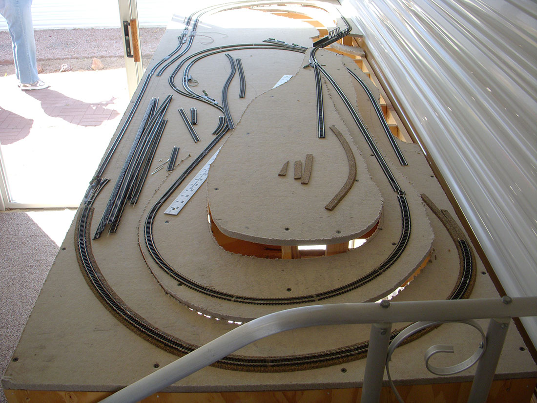 small N scale layout