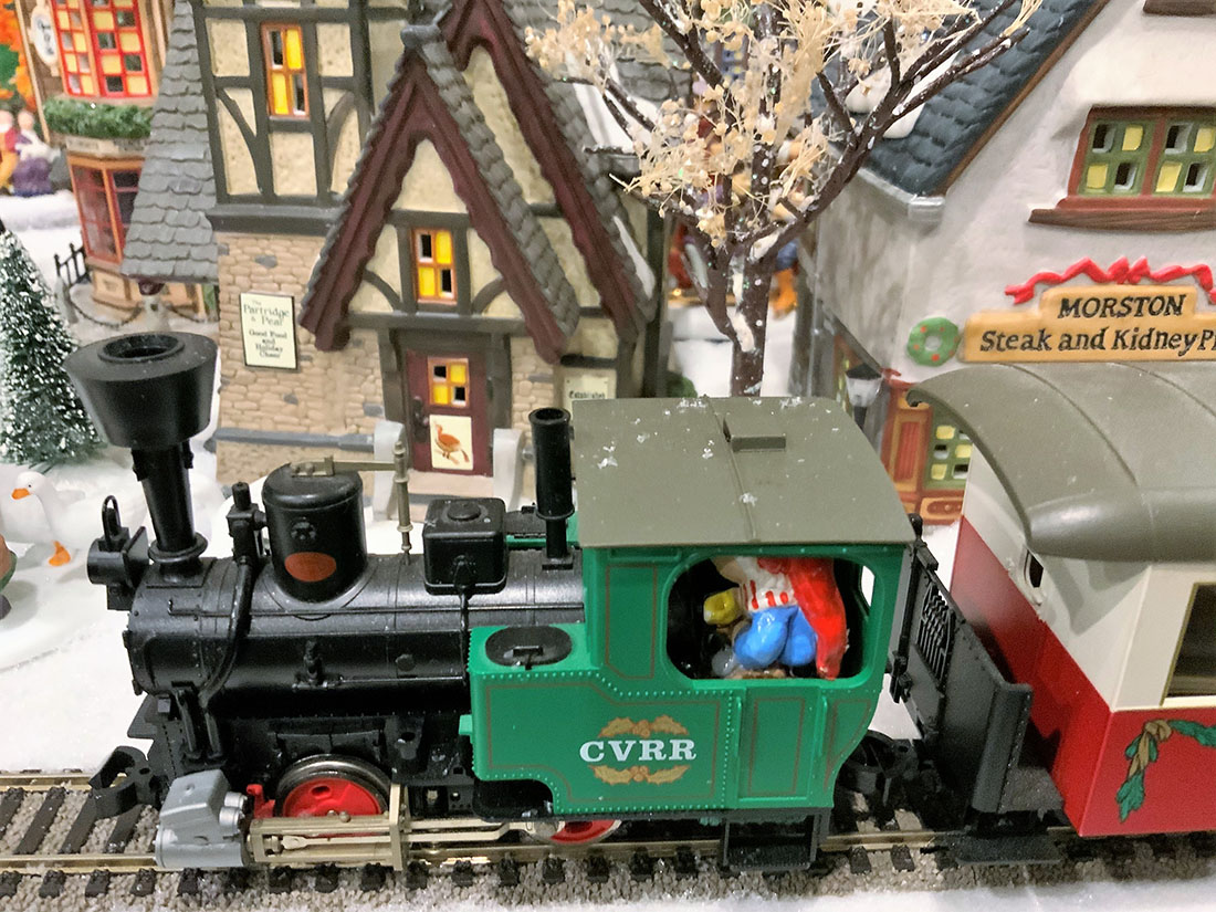model railroad Christmas layouts