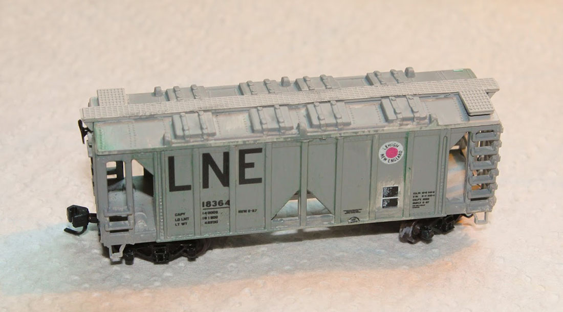 paint a model train