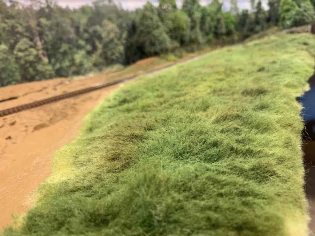 Add grass to layout? John shows us how Model railroad layouts