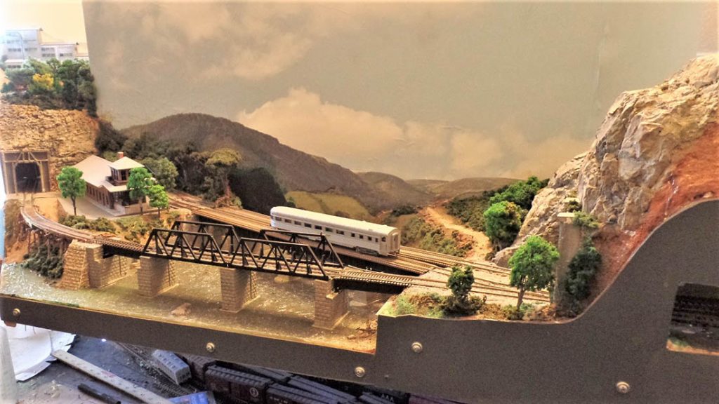Model train tips - Model railroad layouts plansModel railroad layouts plans