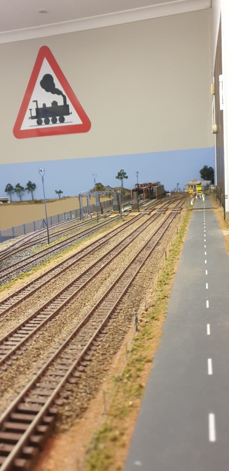 Painting model railroad backdrops Model railroad layouts plansModel