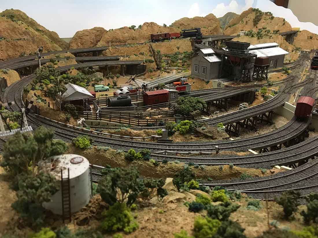 model railroad towns in mountains