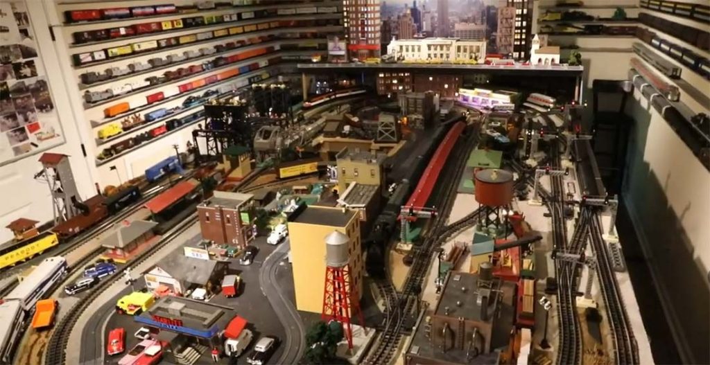 Building model train inclines Model railroad layouts plansModel