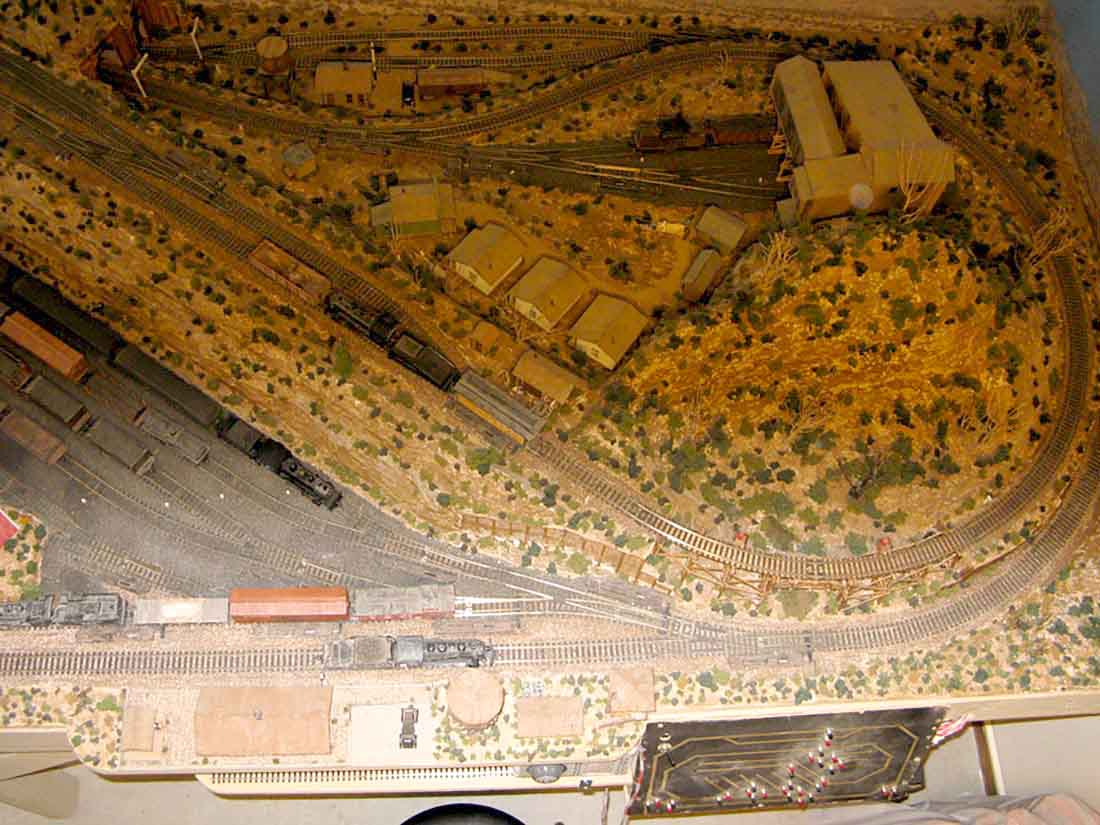 HO scale overhead view