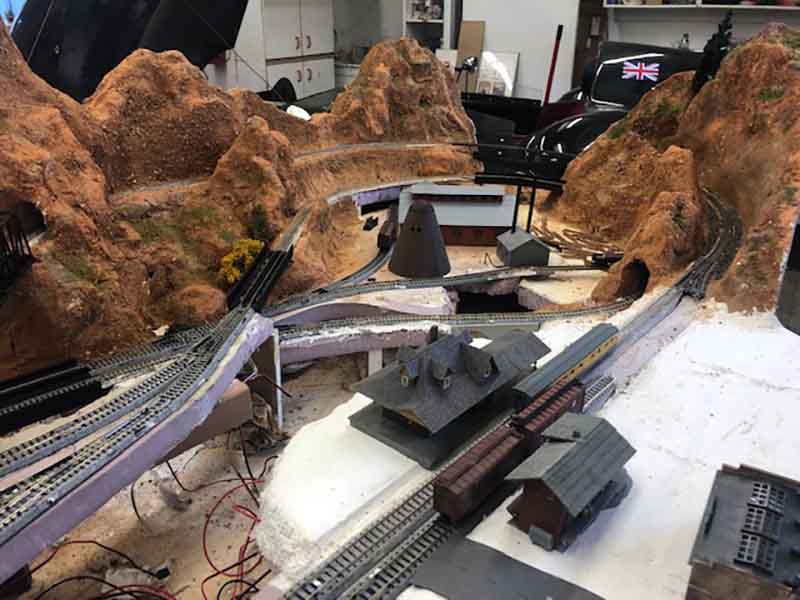 laying track adding mountains N scale