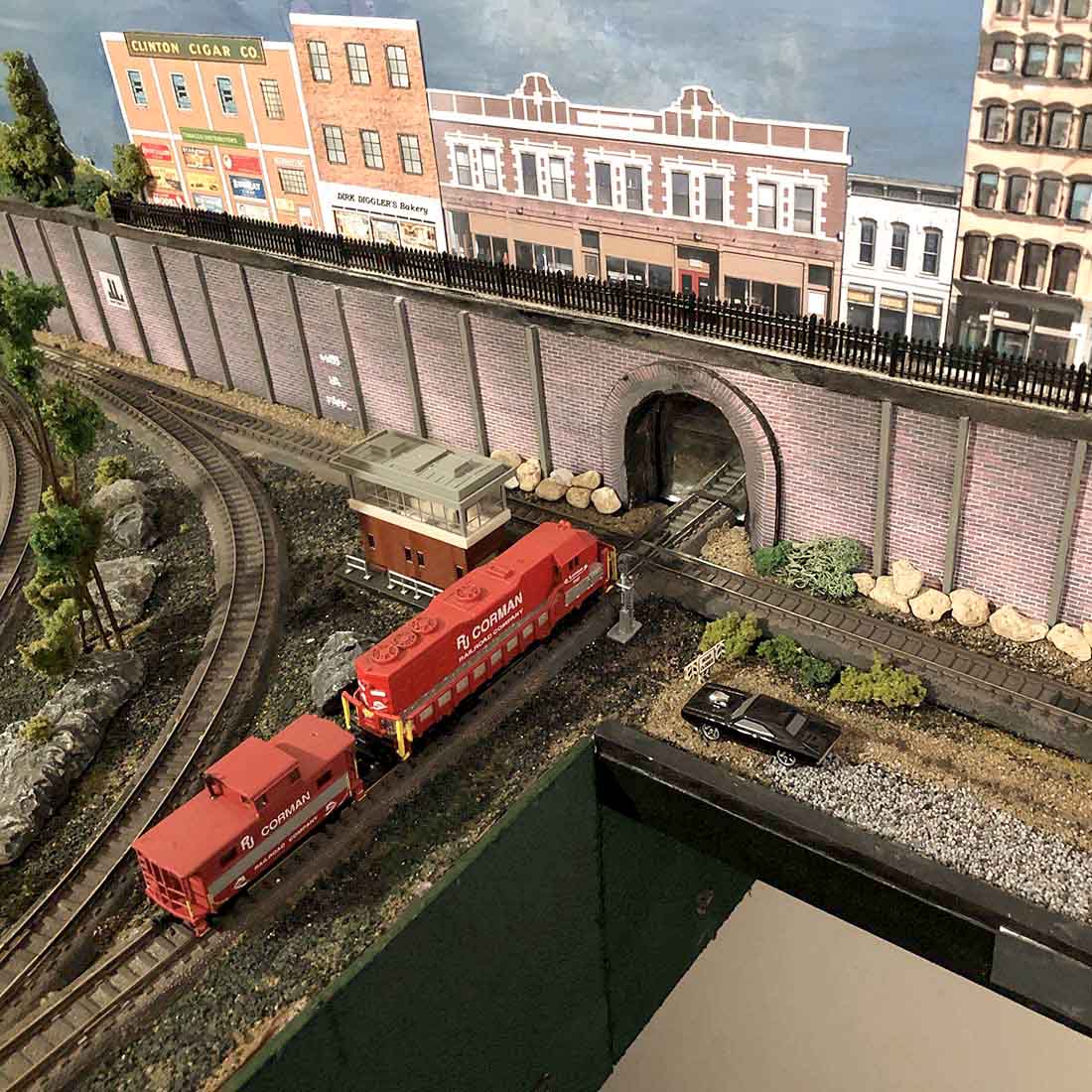 model train diesel locomotive