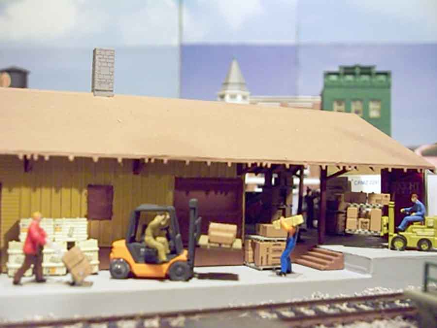 Pennsylvania model railroad loading platform