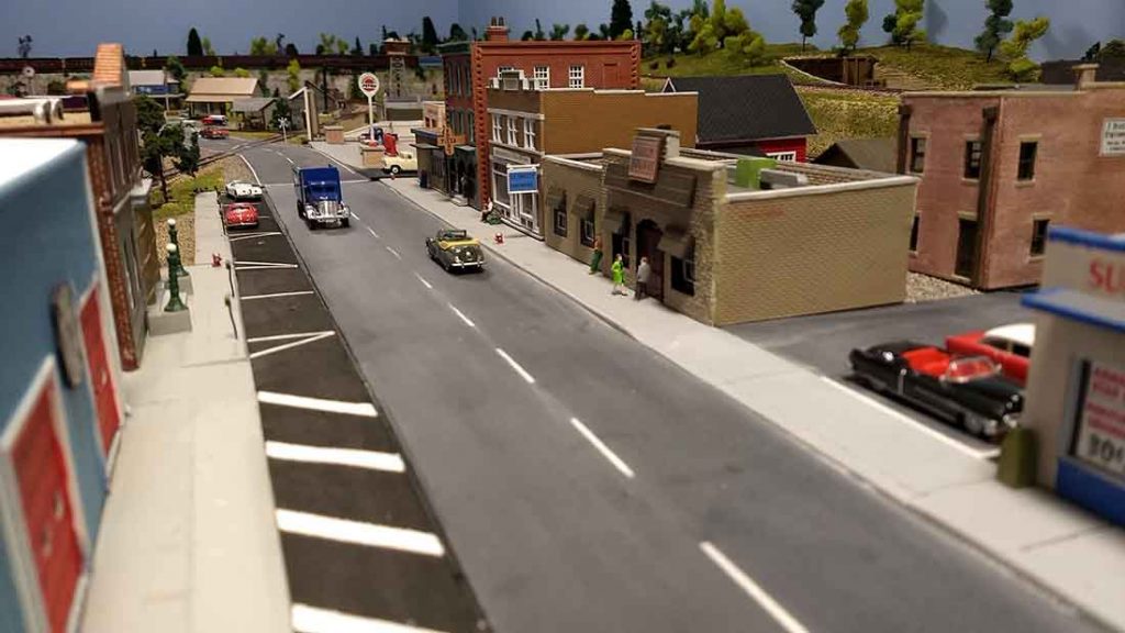 15 Ho Layout HO scale layout 8x15 - Model railroad layouts plansModel railroad ...